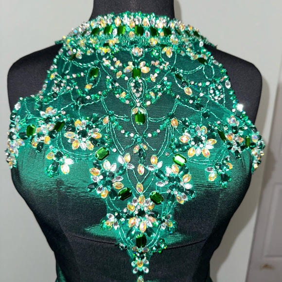 Mori Lee Emerald Mermaid Dress - Picture 2 of 5